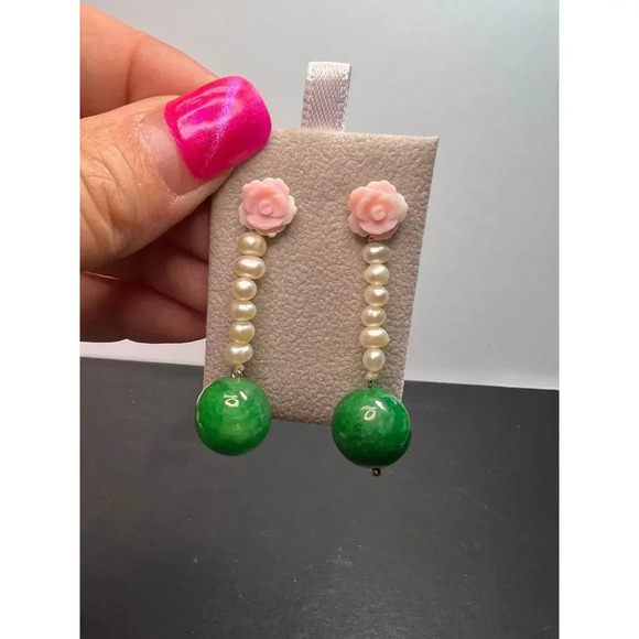 Green Jade flowers and pearl sterling silver earrings - Picture 5 of 11